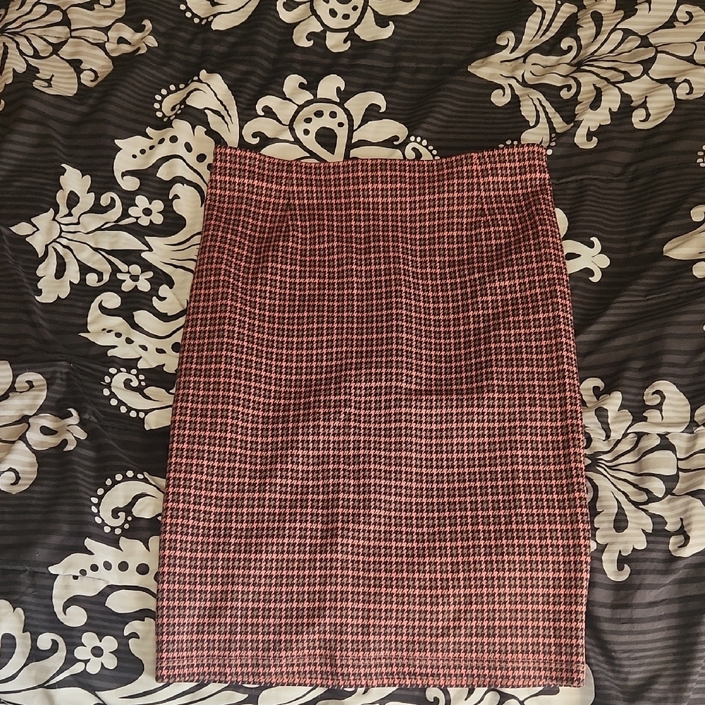 Elegant Houndstooth Skirt for Women